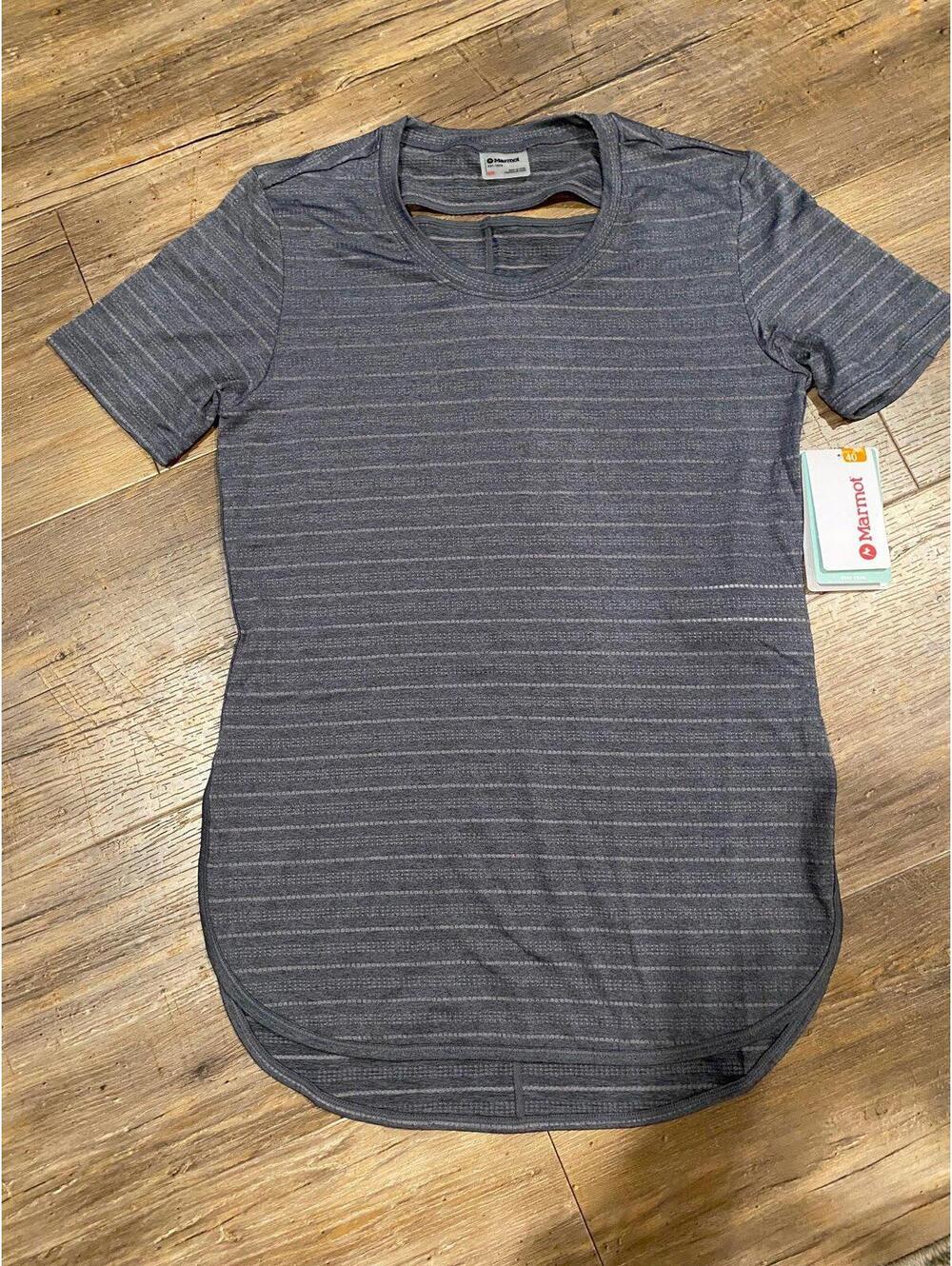 NWT Marmot Stay Cool Vented Grey Breathable Hiking Shirt Sz Sm